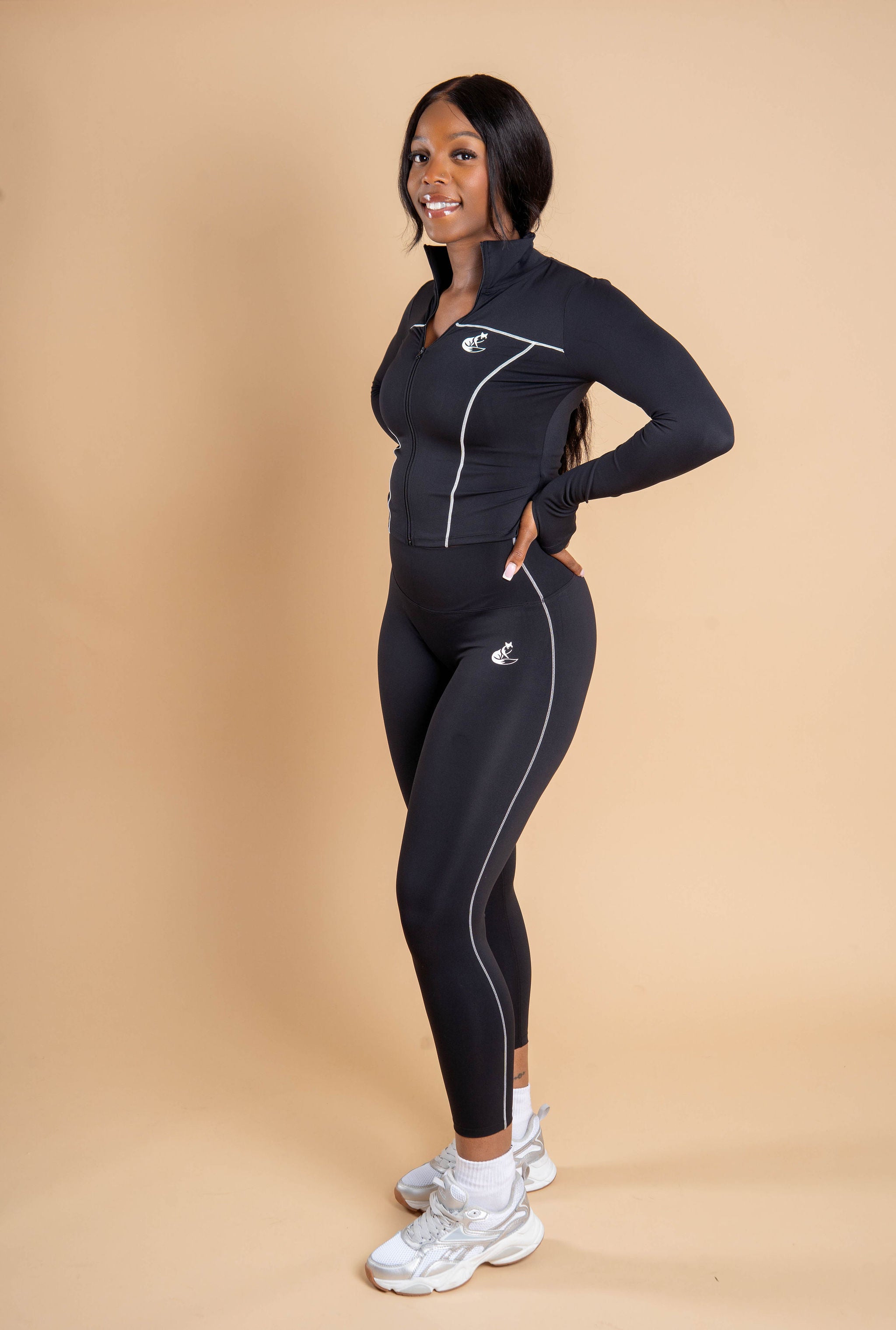 The Vixen Silhoulette Zip (3 Piece) Set