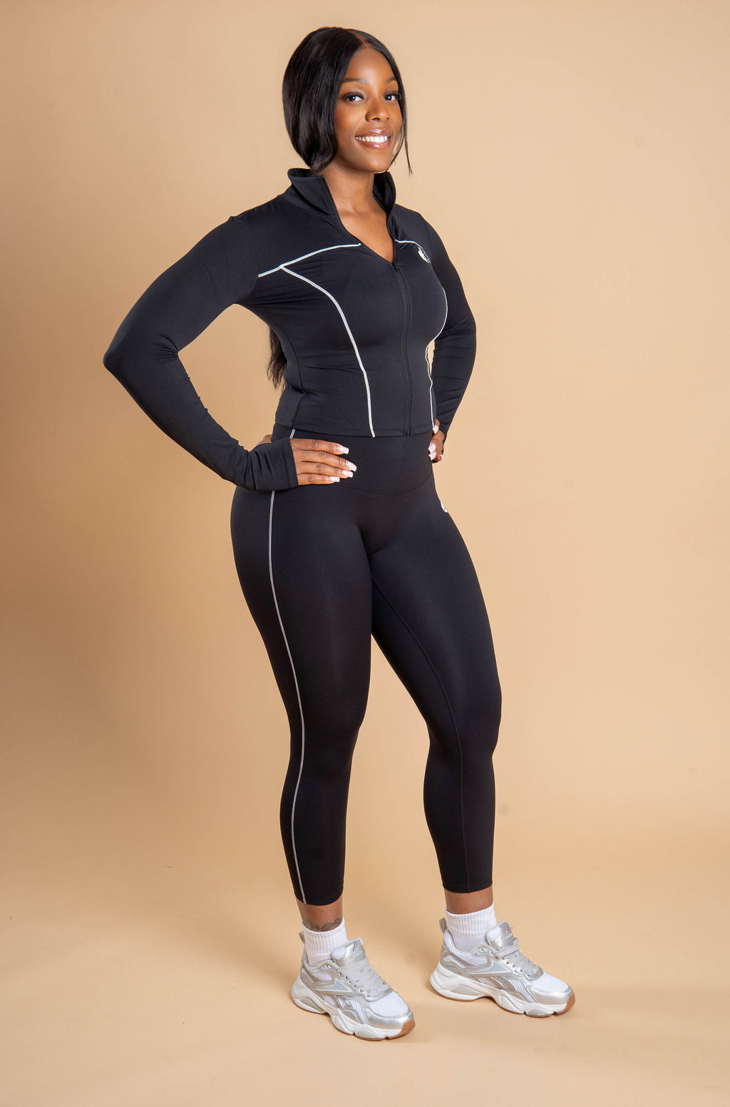 The Vixen Silhoulette Zip (3 Piece) Set