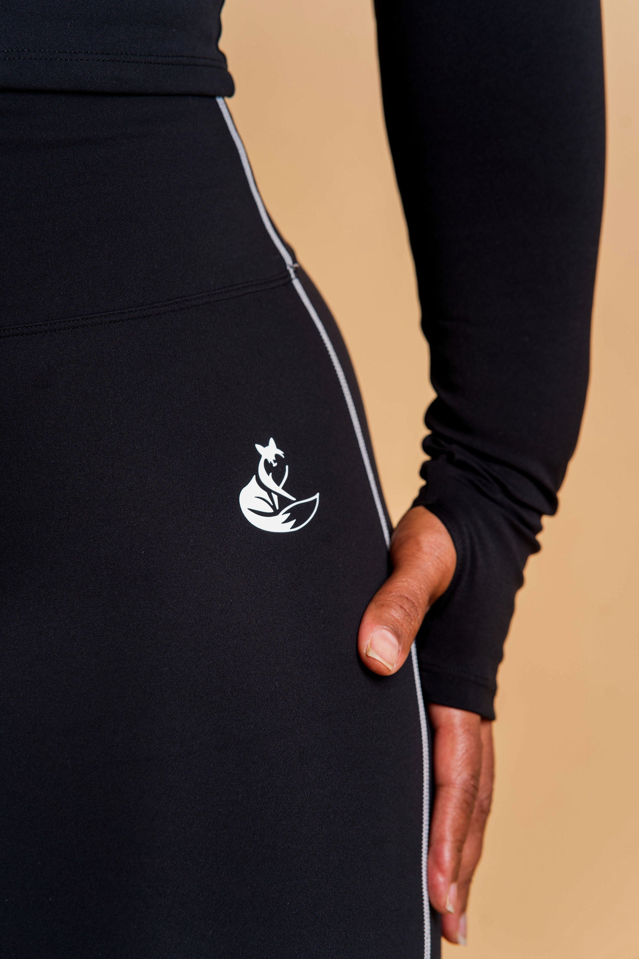 Gym Vixen Silhouette Seam Leggings – Jet Black